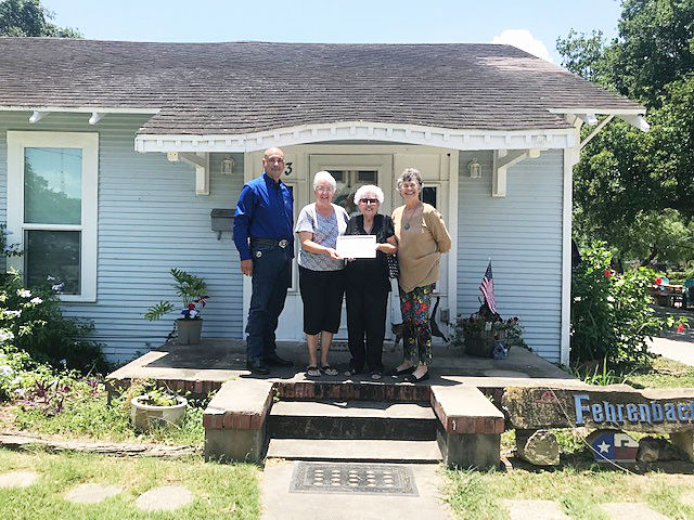 Resident presented with Good Stewardship Award